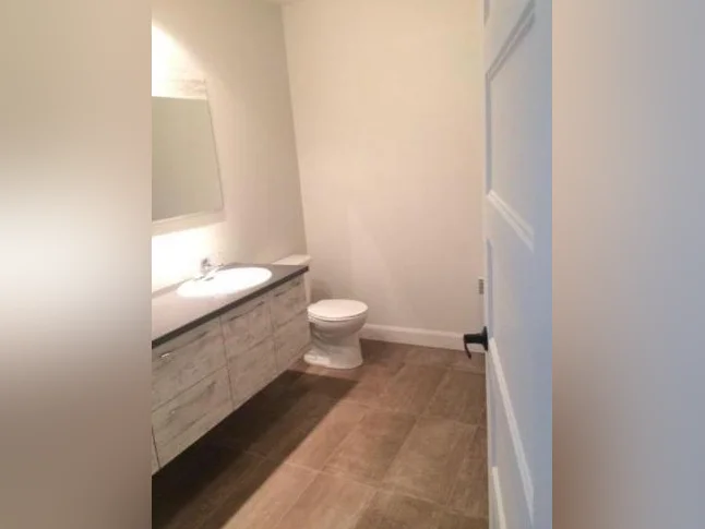 Grand logement 5 1/2 au 24 rue Arsène thumbnail 9
