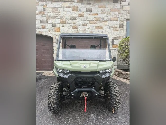 2021 Can-am defender HD8