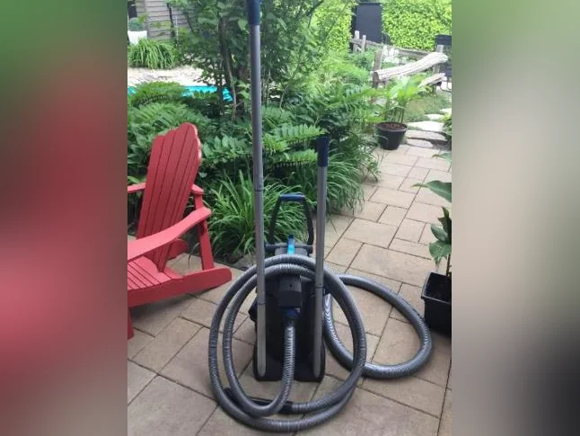 PISCINE - Aspirateur Oase PONDOVAC 4 pour piscine (de CHARNY)