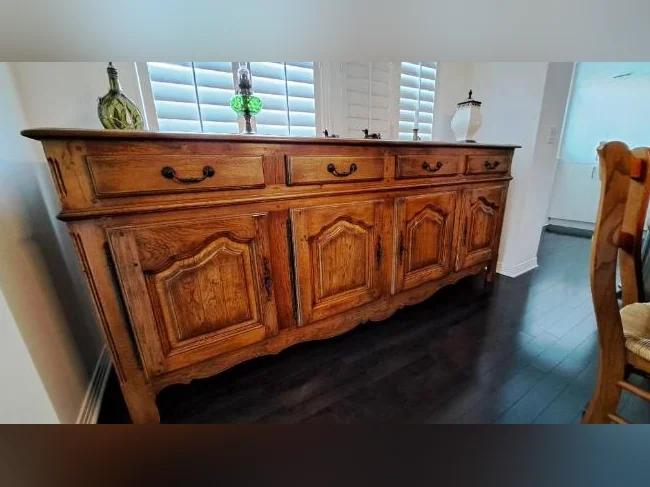 Buffet chêne massif