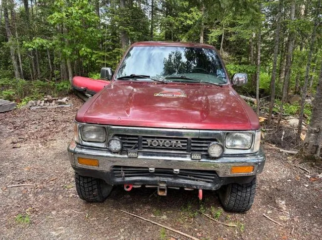 Toyota 4 Runner thumbnail 3