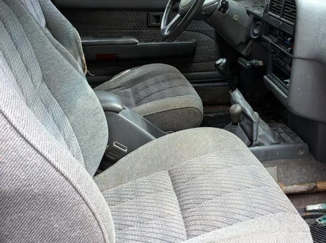 Toyota 4 Runner thumbnail 4