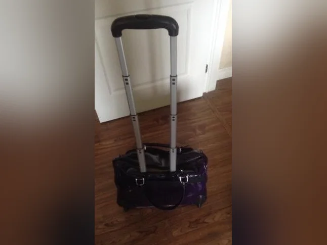 Valise,porte documents , ordinateur ,sur roulette ...neuf thumbnail 4