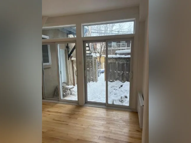 Superbe 41/2 style condo a Rosemont avec cour thumbnail 10