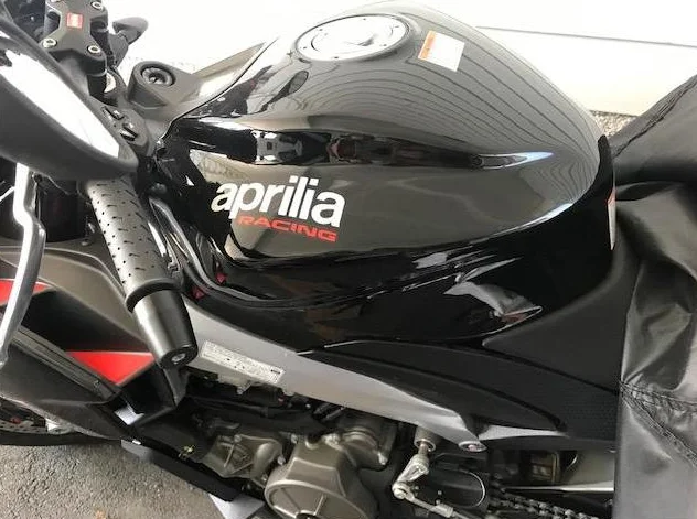 Moto Aprilia Tuono 660 Factory 2022 thumbnail 3