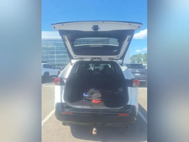RAV4 Prime 2021, branchable, SE, AWD. thumbnail 7