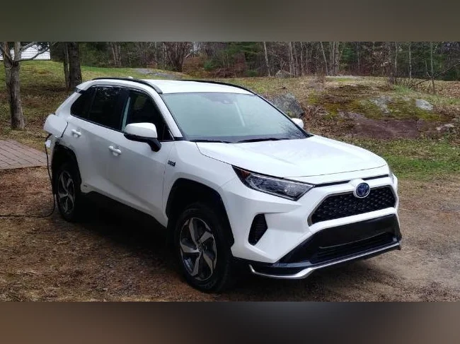 RAV4 Prime 2021, branchable, SE, AWD.
