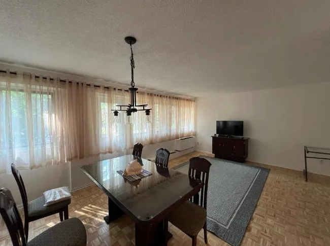 TOUT INCLUS, MEUBLÉ, Grand condo 3et1/2 830p.ca à louer, 1748$, St-Lambert thumbnail 4