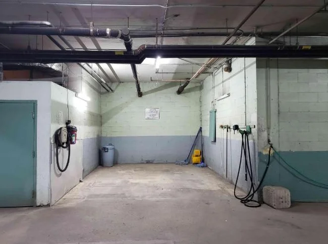 TOUT INCLUS, MEUBLÉ, Grand condo 3et1/2 830p.ca à louer, 1748$, St-Lambert thumbnail 5