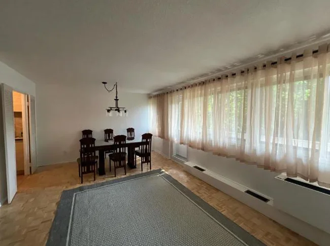 TOUT INCLUS, MEUBLÉ, Grand condo 3et1/2 830p.ca à louer, 1748$, St-Lambert thumbnail 6