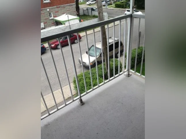 Lachine 3 ½ Disponible 1 juillet ou avant, 2 balcons, cour thumbnail 10