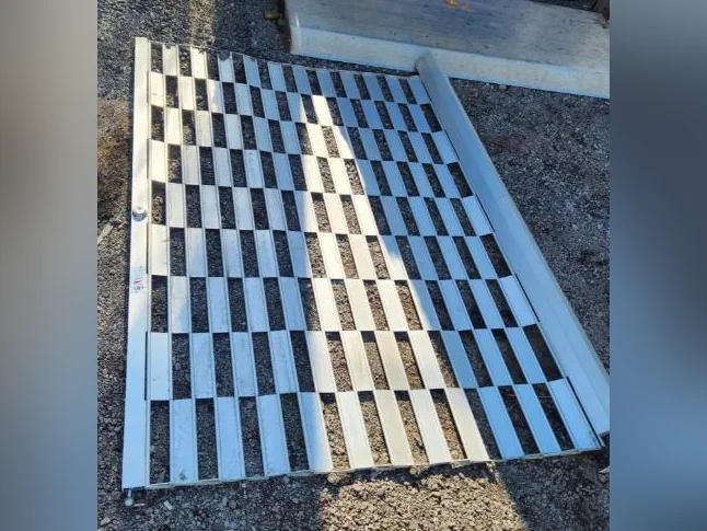 Recherche cette grille offer l'an passé j'ai une amie qui recherche ça