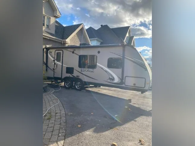 Roulotte à vendre prix très bas, doit partir!