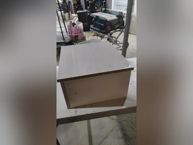 Table de nuit autoportante pour coin/Self-supporting bedside corner tables thumbnail 7