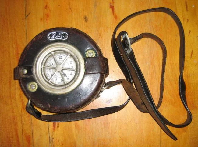 Horloge du veuilleur de nuit Detex Newman