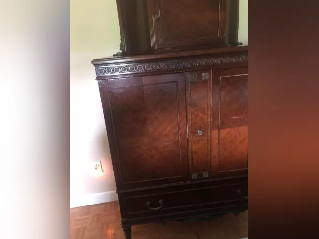 Antique Bedroom sets thumbnail 10