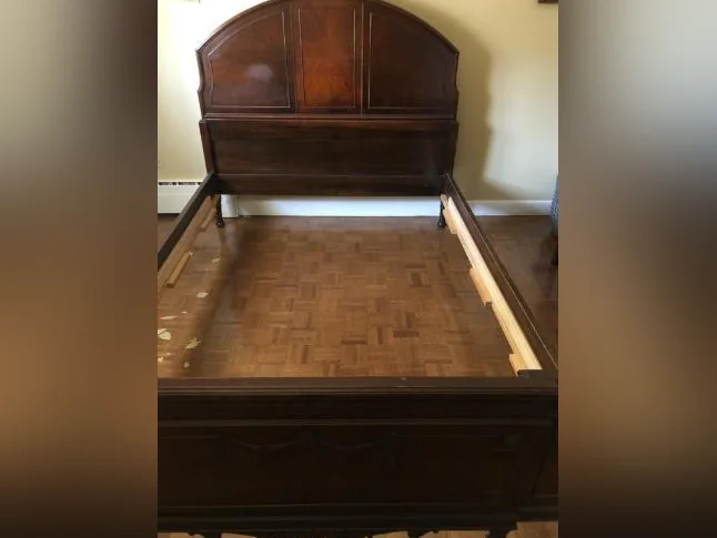 Antique Bedroom sets