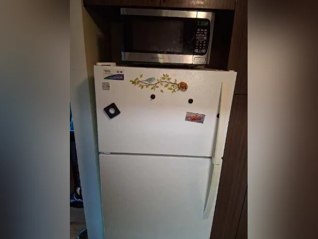 Frigidaire 16 pied cube en bonne état 150$