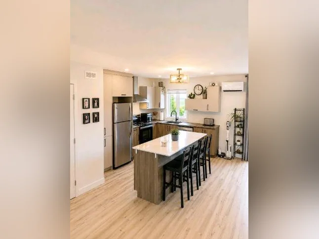 Condo 5 1/2 split-level à Scott💥incitatif 1 mois payé💥
