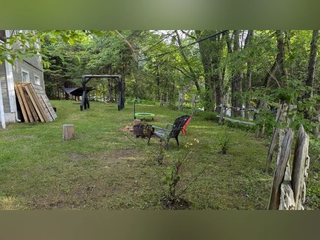 Appartement à louer très grand 4 1/2 Saint-Sauveur thumbnail 10