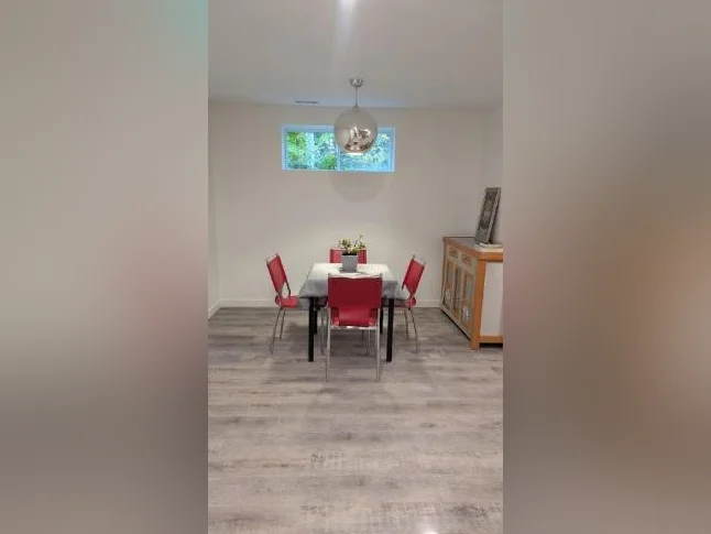 Appartement 1 chambre, aire ouverte, tout inclus, sous sol, 1er juillet thumbnail 4