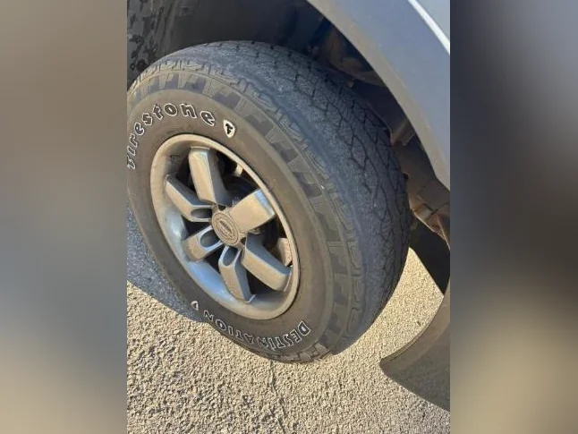 Nissan Titan 2014 7000$ thumbnail 9