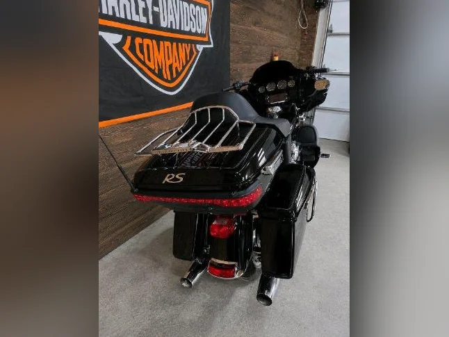 Harley-Davidson FLHTCU 2014 thumbnail 3