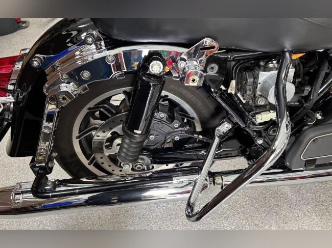 2014 Road King Harley-Davidson thumbnail 6