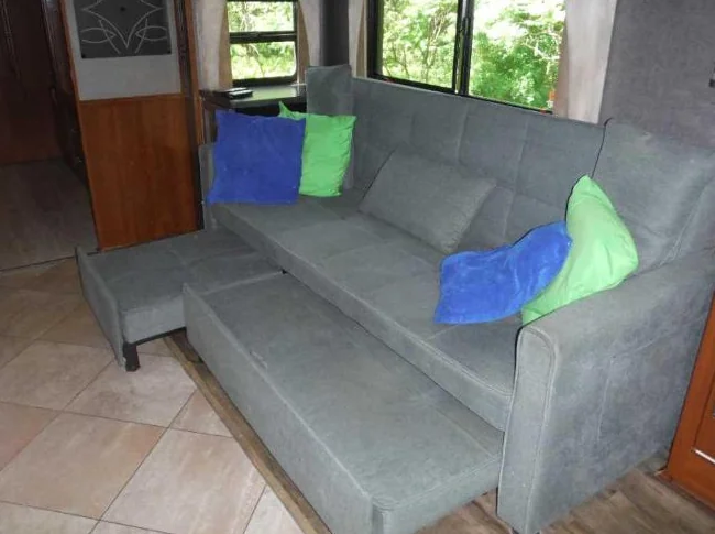 2015 Classe A Fleetwood Bounder 35K 36 pi. négociable vente rapide thumbnail 6