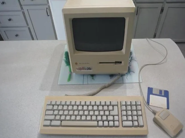 Ordinateur Vintage Mac 1989-1990