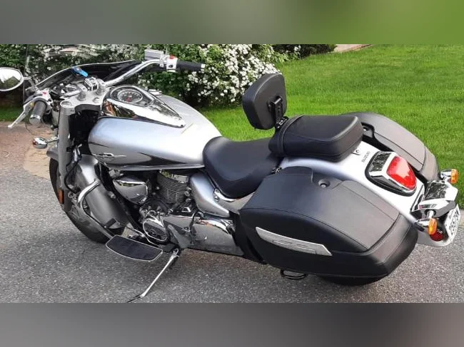 Prix réduit - Suzuki Boulevard C90T